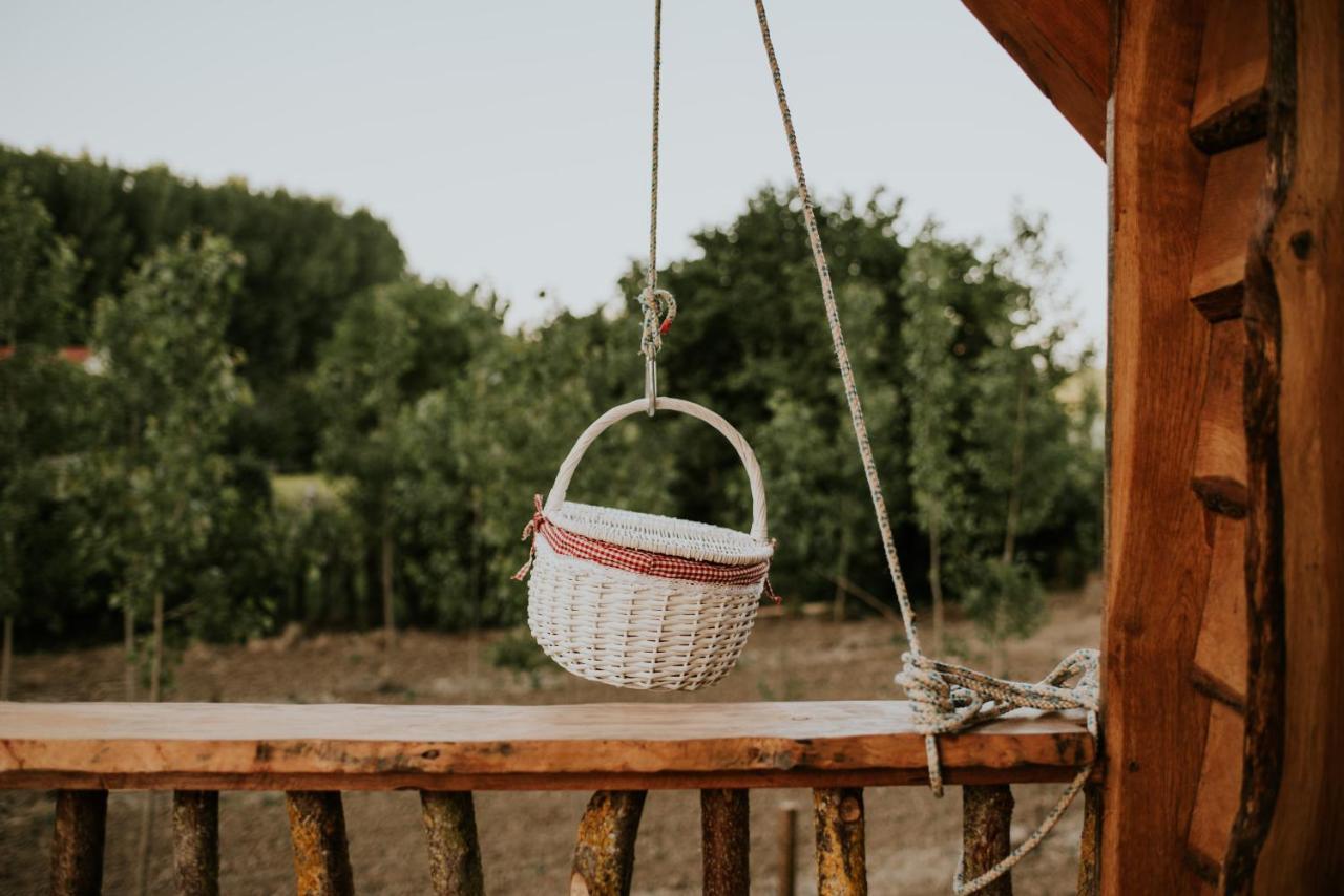 Durmiendo Entre Arboles, Bonita Cabana En La Rioja Villa Anguciana Eksteriør billede